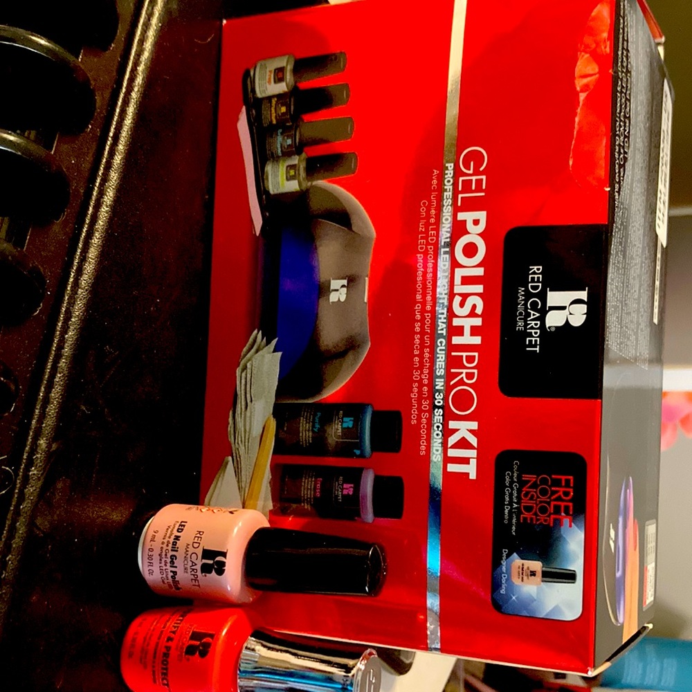 Gel polish pro kit. Red carpet.